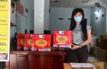 TẶNG QUÀ TRUNG THU